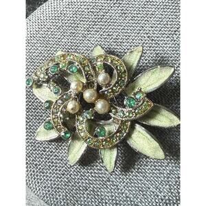 Vtg Rhinestone Faux Pearl Flower Enamel Brooch Green Silver Tone Retro Cocktail